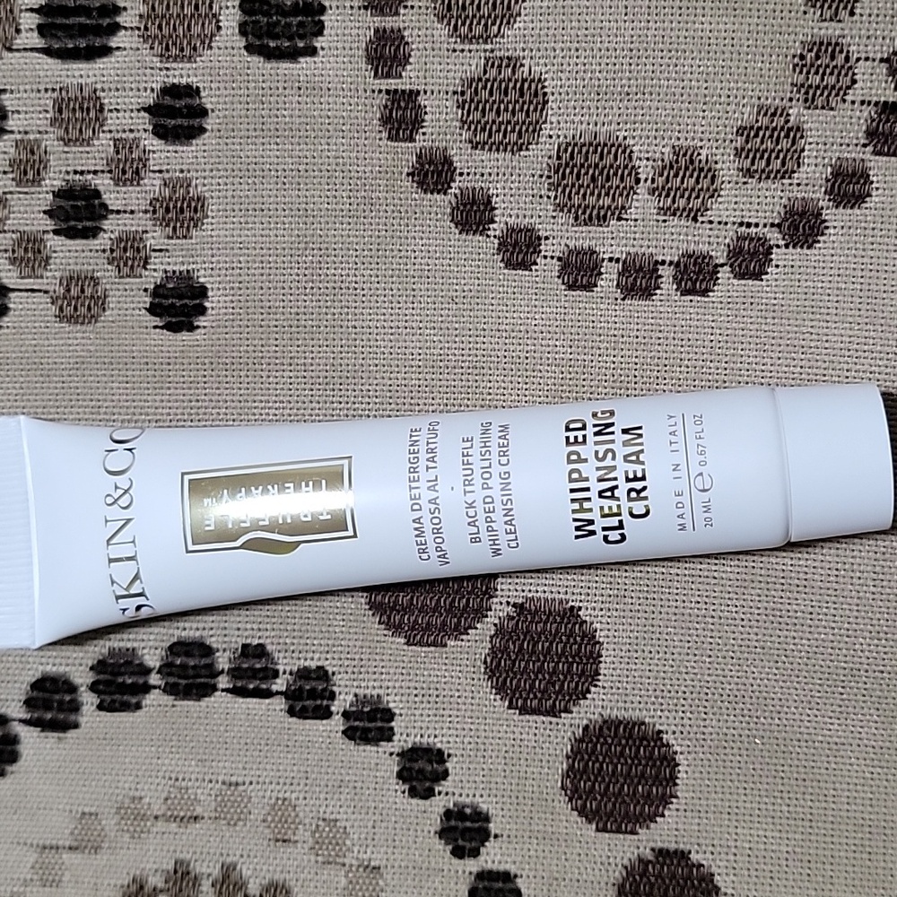 SKIN&CO Truffle Whipped Polishing Cleansing Cream 20ml